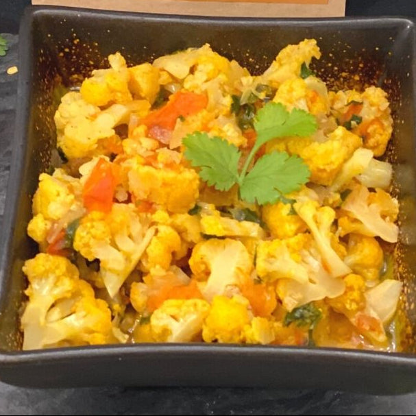 Anar Gourmet Foods all-natural, gluten-free potato curry seasoning used to make cauliflower (gobi) curry